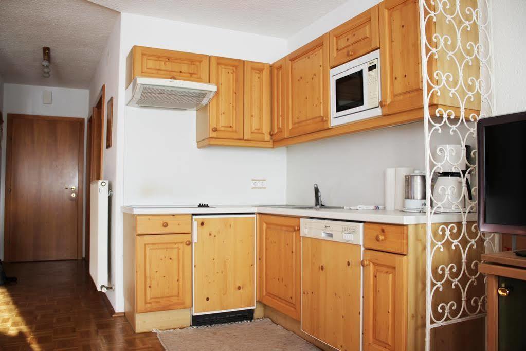 Dietrich Comfort Appartements Тельфс Экстерьер фото